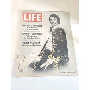 Vintage Life Magazine September 25 1970 Takis Emmanuel W/Protective Sleeve